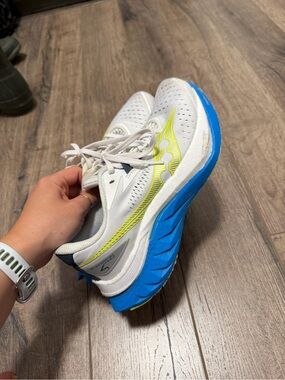 Saucony Endorphin Speed 4 Women's Running Shoes
